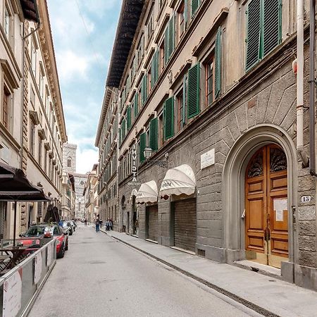 David & Buonarroti Apartments By Mamo Florence Buitenkant foto